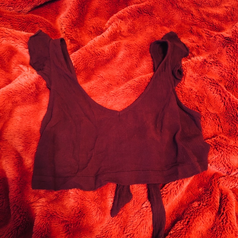 XS Kendall & Kylie Maroon Crop Top